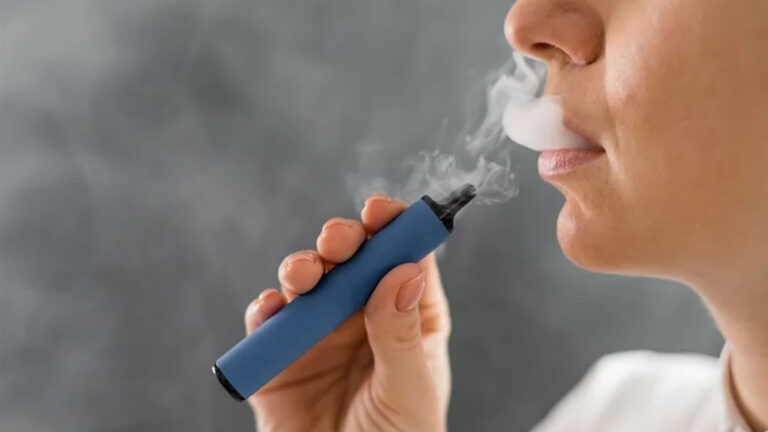 vaping pregnancy risks