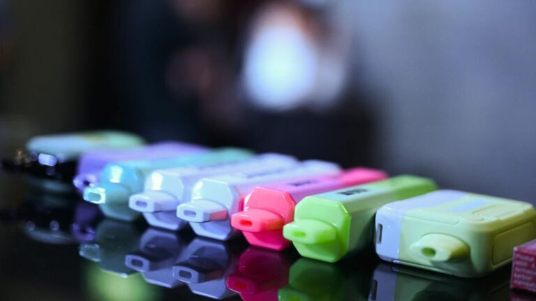 Singapore Vape Ban E-cigarette Drug Issue